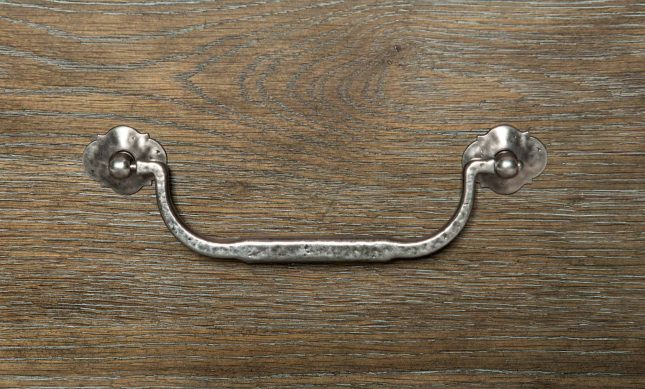 Rustic Patina Chest Hardware Pull Details
