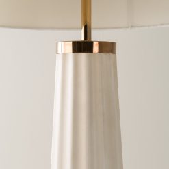 Hashira Floor Lamp Details
