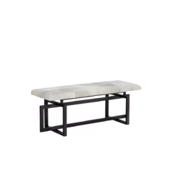 Pilar Bench