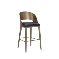 dezirae stool