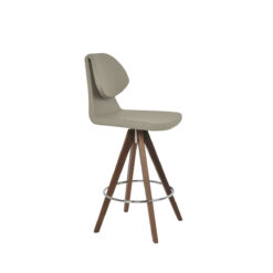 gakko stool