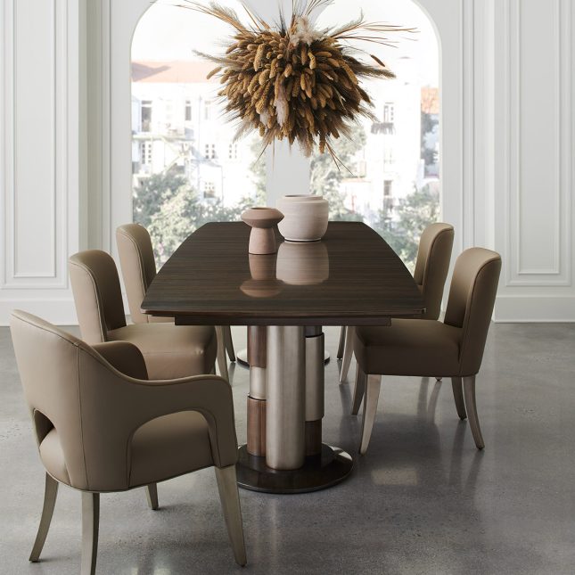 la moda dining table