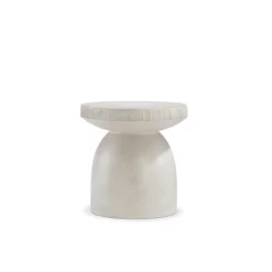 Antibes Side Table In Concrete