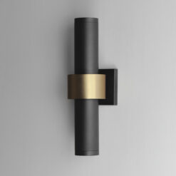 regal wall sconce ()