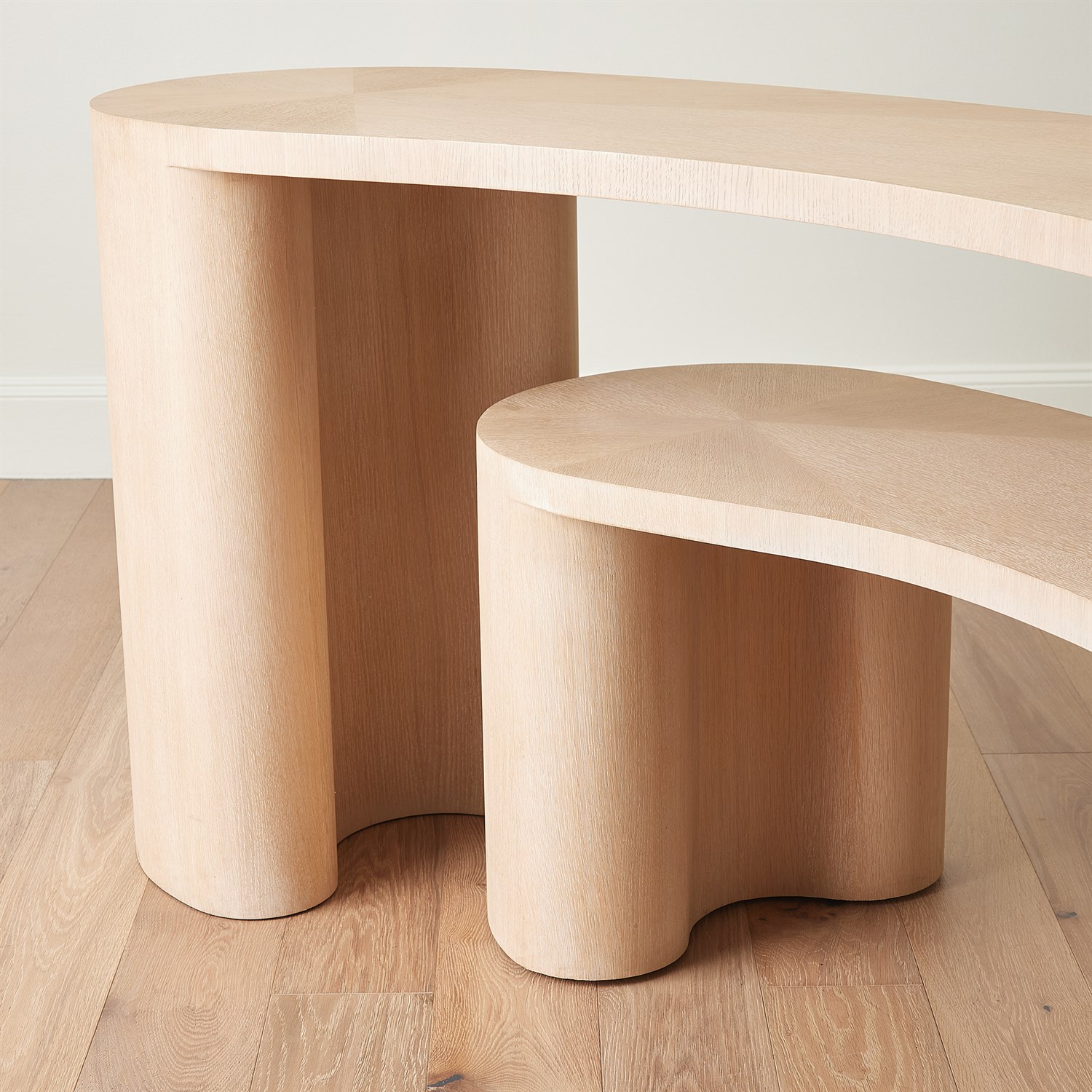 rondeau console table