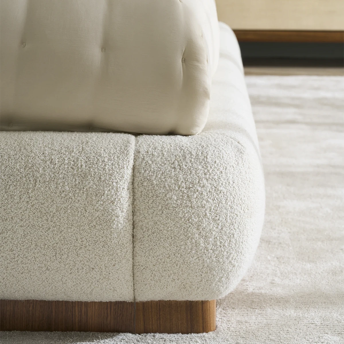 Botero Bed - Image 3