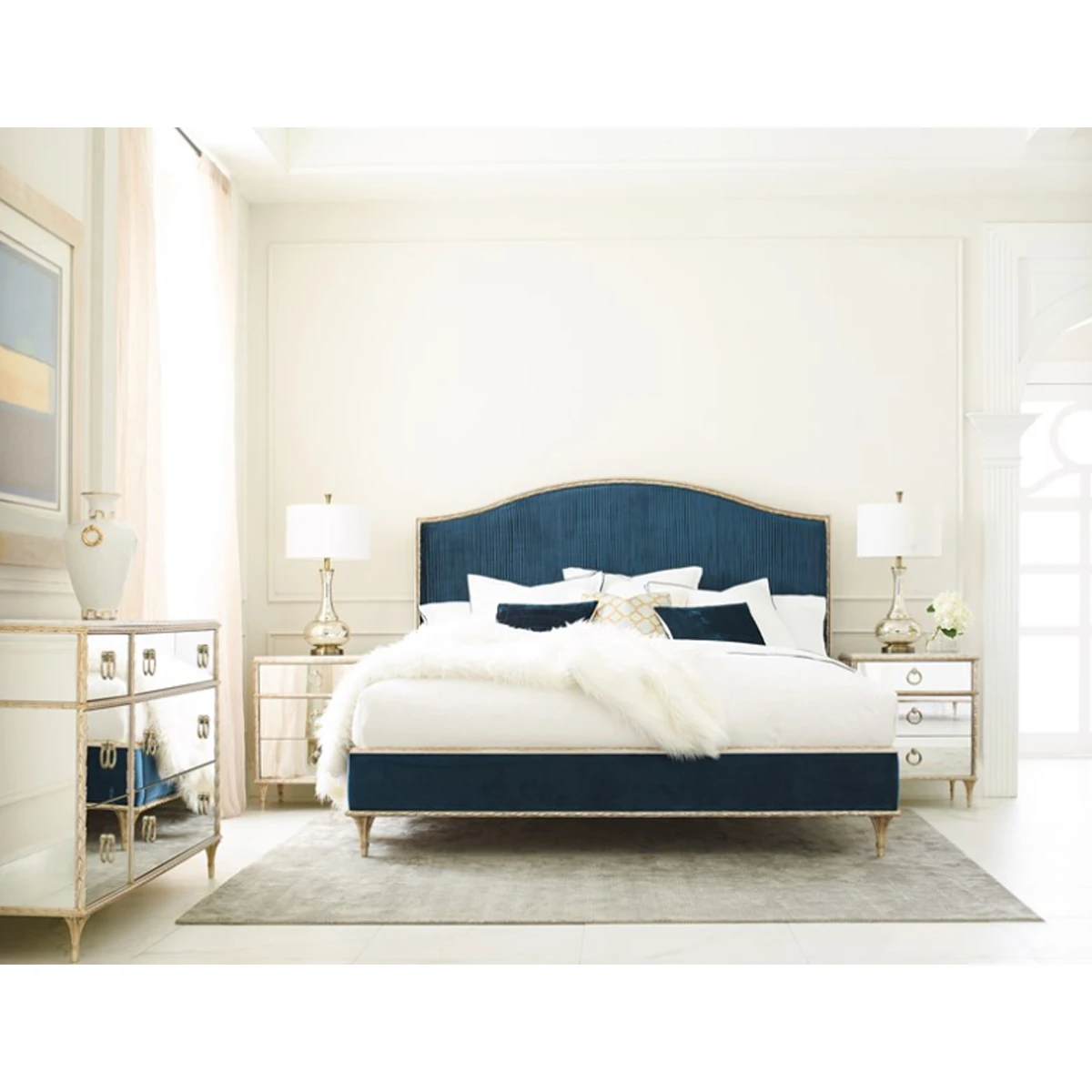 Fontainebleau King Bed