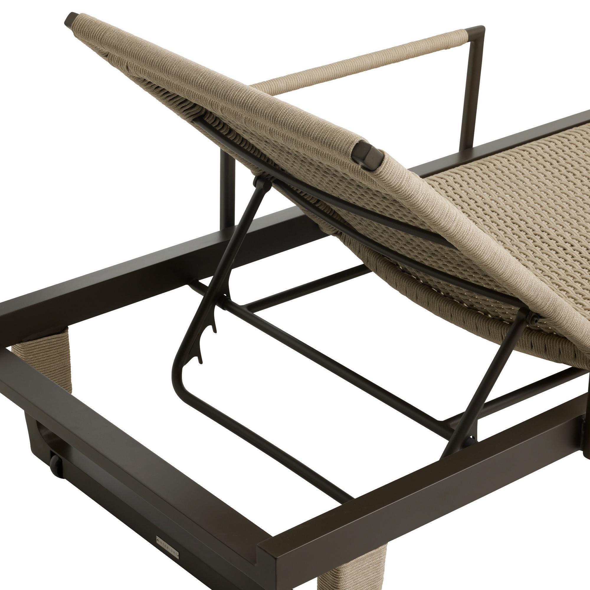 aurelia chaise