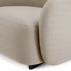 karelo accent chair ()