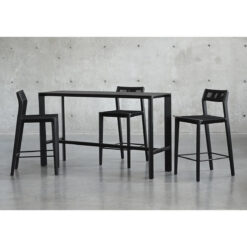 vent counter stool