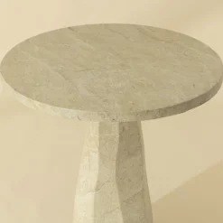 Kliff Bar Table