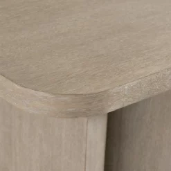 loggia dining table