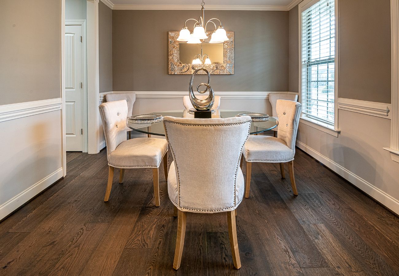 dining table shapes comparison