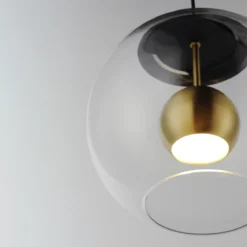 Alternative view of Gleon Pendant