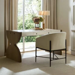 Alternative view of Havenix Desk