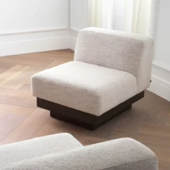 Alternative view of Maple Accent Chair