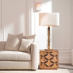 Alternative view of Oaken Side Table