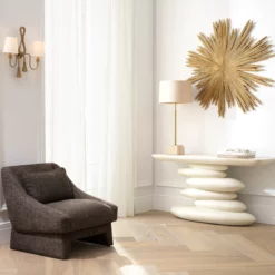 Alternative view of Vanta Accent Chair