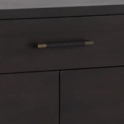Alternative view of Weldrick Dresser