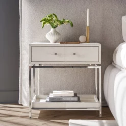 Alternative view of Lyra Nightstand
