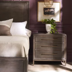 Alternative view of Montclair 3-drawer Nightstand