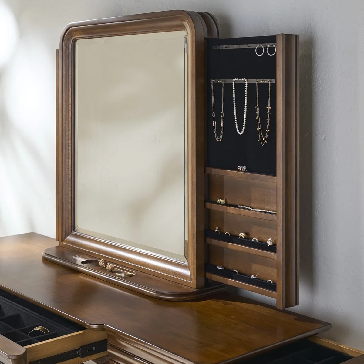 New Lou Dresser - Image 3