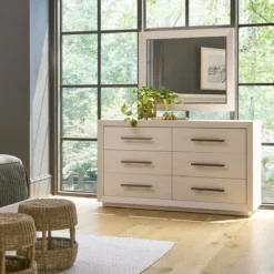 Alternative view of Shoreline Dresser