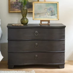 Alternative view of Serpentine Chest