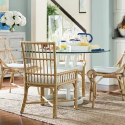 Alternative view of Escape Dining Table