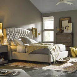 Alternative view of Halston Bed