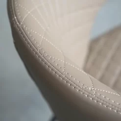 Alternative view of Hug Counter Stool