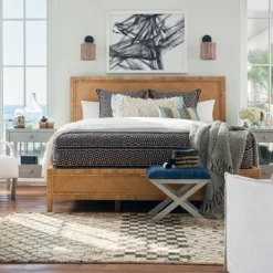 Alternative view of Long Key Bed