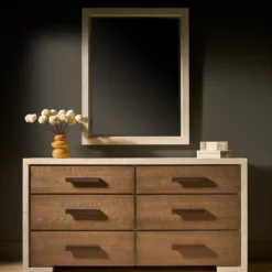 Alternative view of Mist Mirror