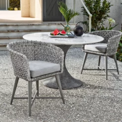 Alternative view of Santa Cruz Dining Table