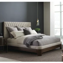 Alternative view of Moderne Bed