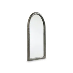 Alternative view of Dilworth Oval Mirror